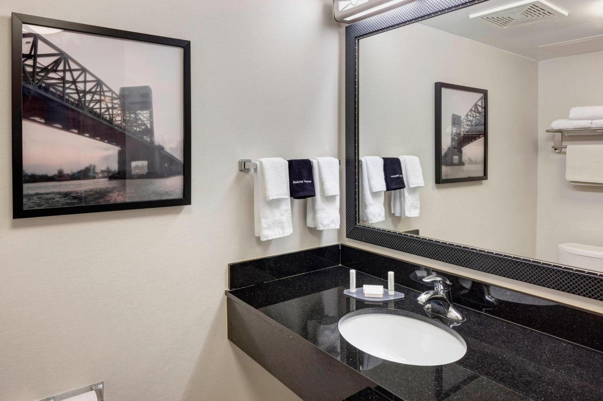 Fairfield Inn & Suites Wilmington Wrightsville Beach Экстерьер фото