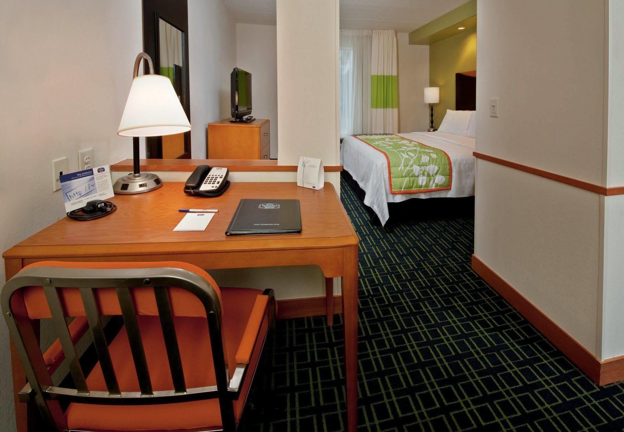 Fairfield Inn & Suites Wilmington Wrightsville Beach Экстерьер фото